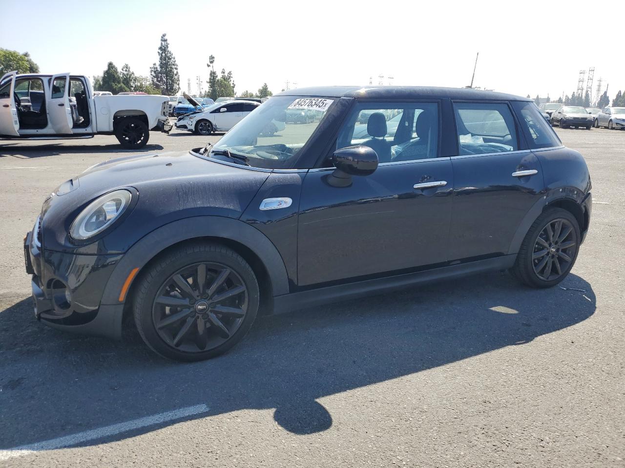 Vehicle photo