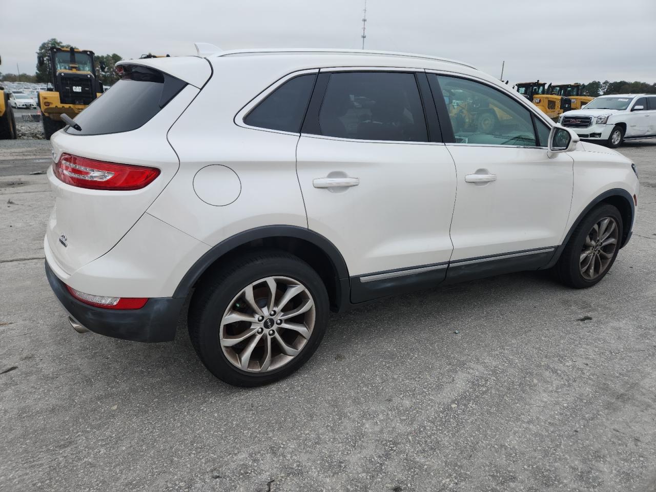 LINCOLN MKC SELECT