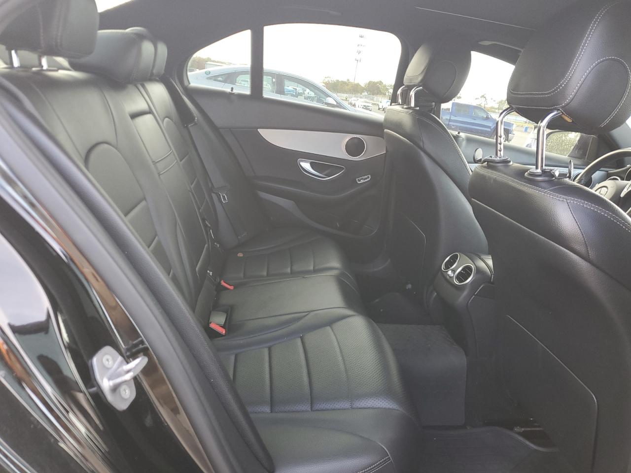 MERCEDES-BENZ C-CLASS 300 4MATIC