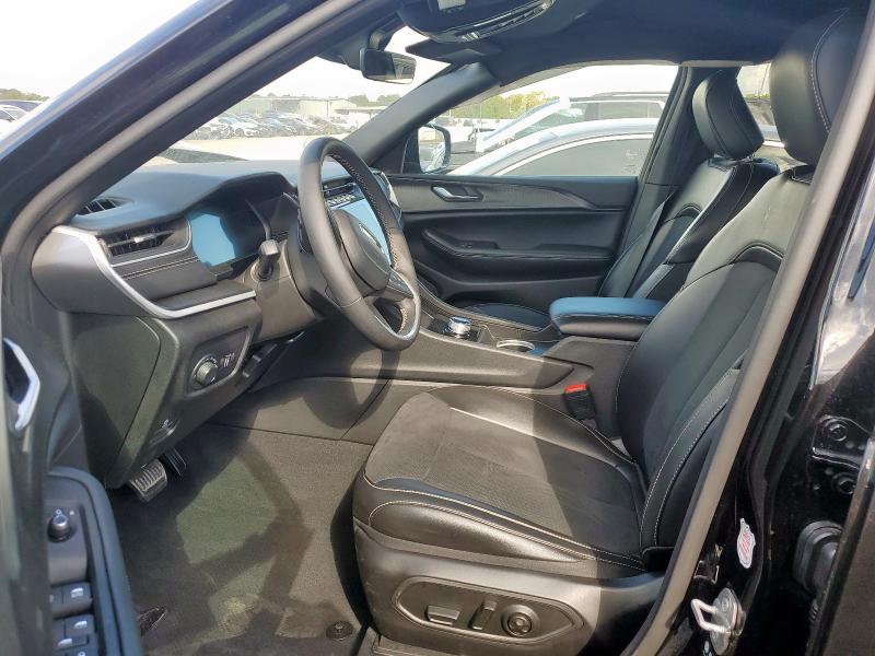 2025 JEEP GRAND CHER - 1C4RJHAG9S8657401