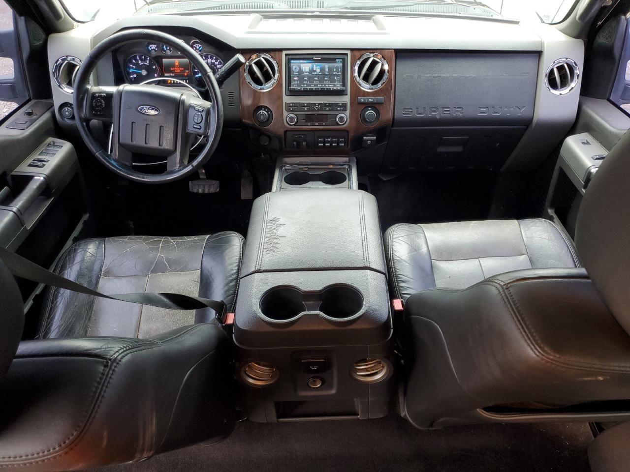 FORD F-250 SUPER DUTY