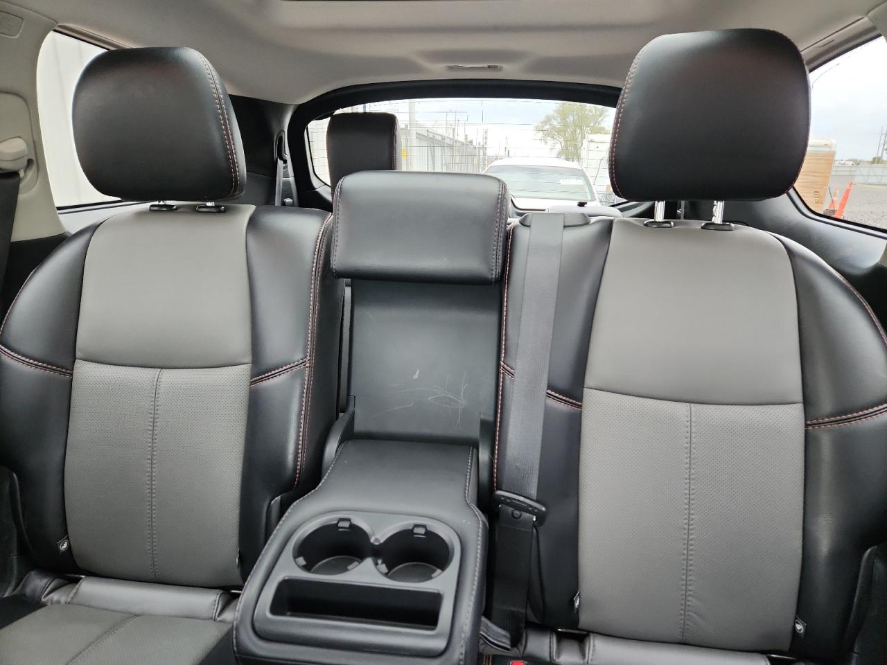 NISSAN PATHFINDER SL