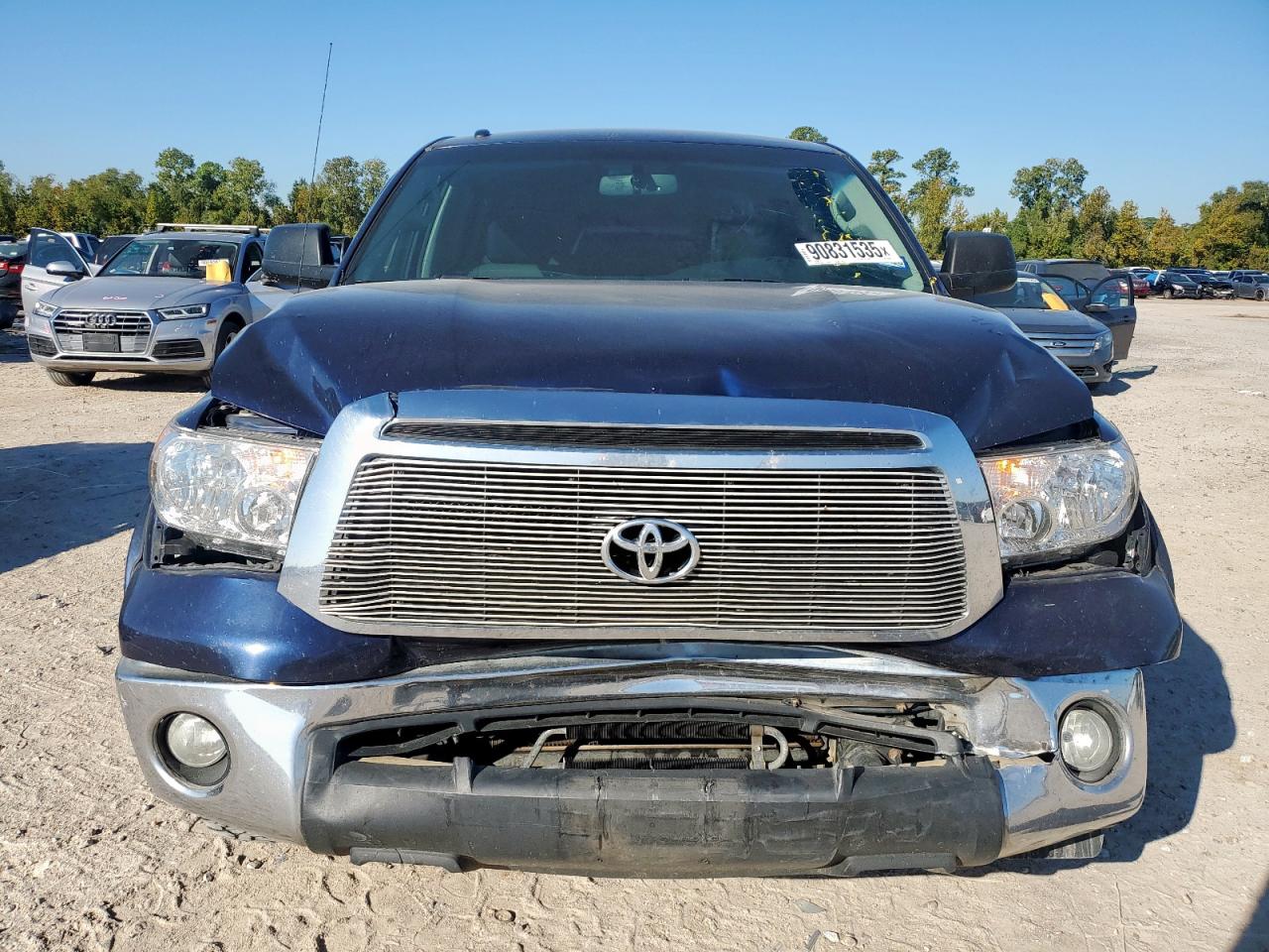 TOYOTA TUNDRA CREWMAX SR5