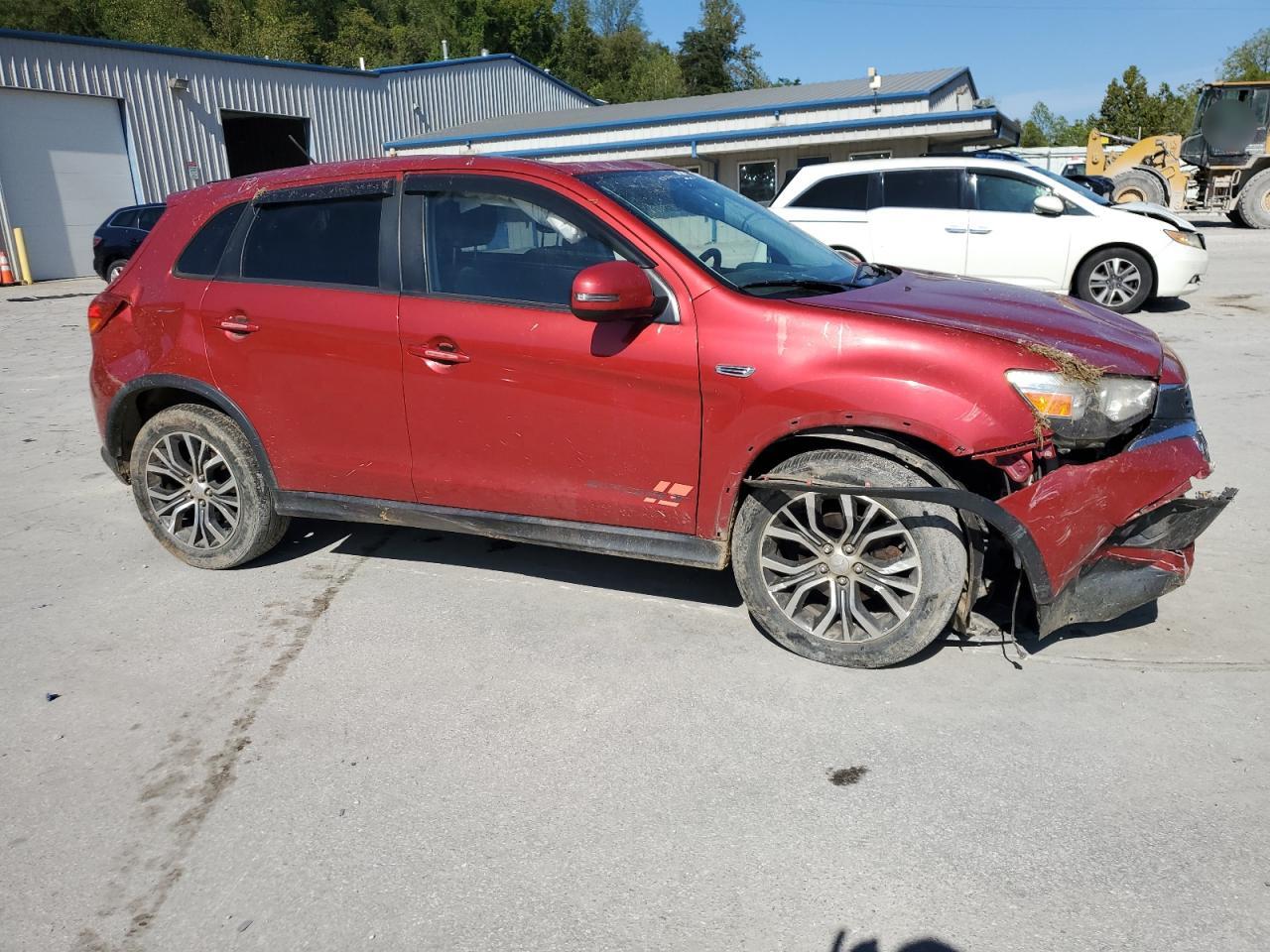 MITSUBISHI OUTLANDER ES