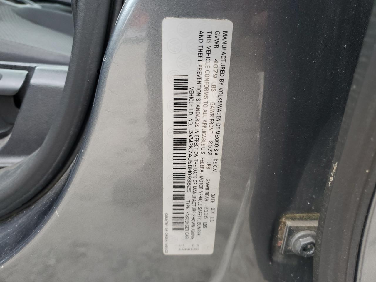 VOLKSWAGEN JETTA BASE