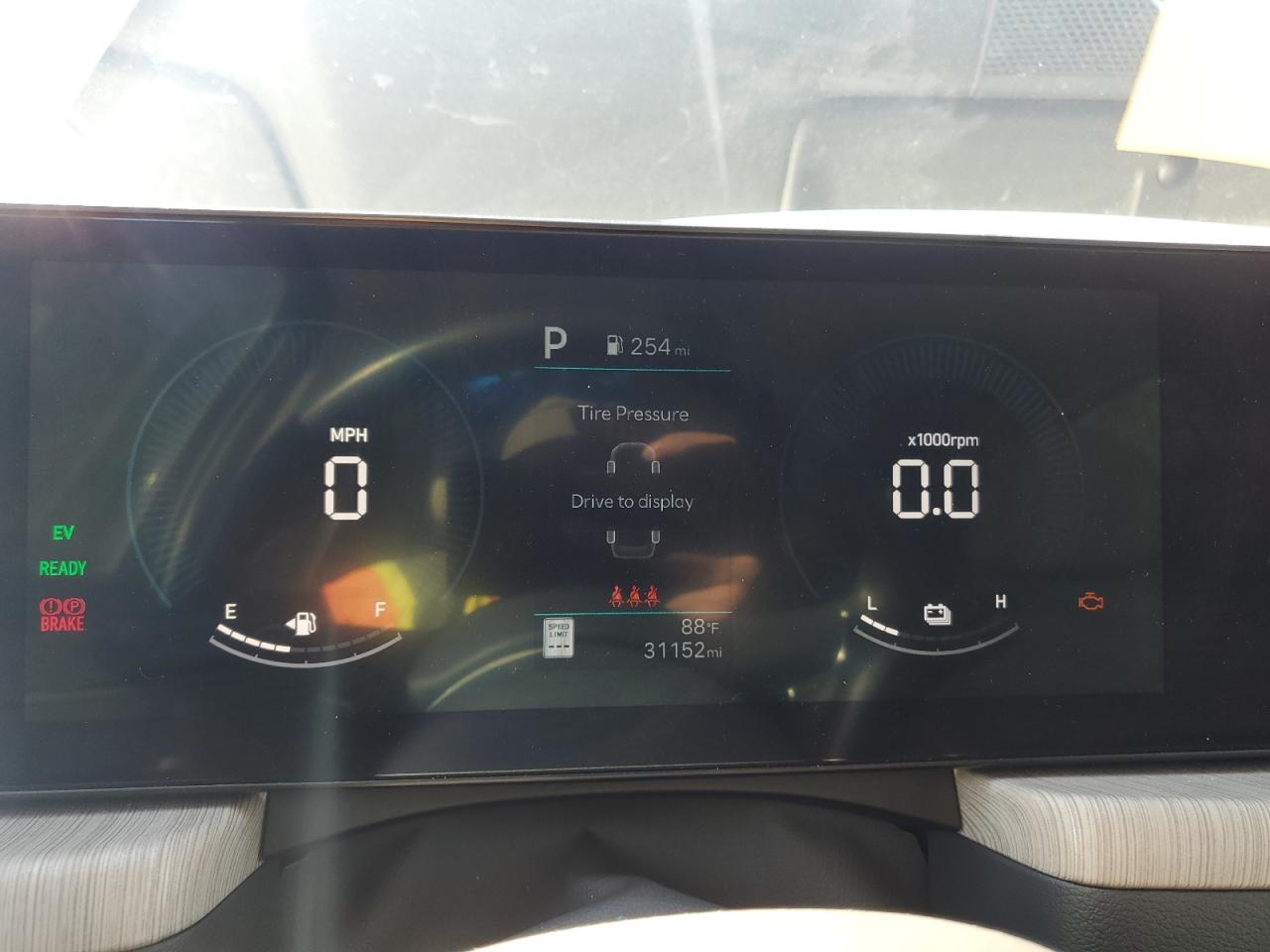 HYUNDAI SONATA HYBRID