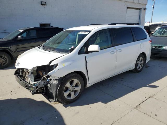 Global Auto Auctions: 2011 TOYOTA SIENNA LE