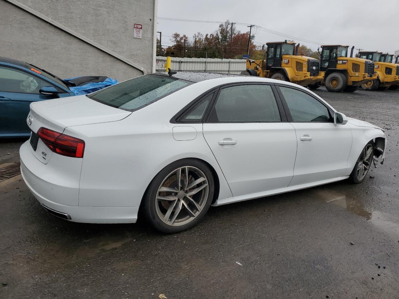 AUDI A8 L QUATTRO