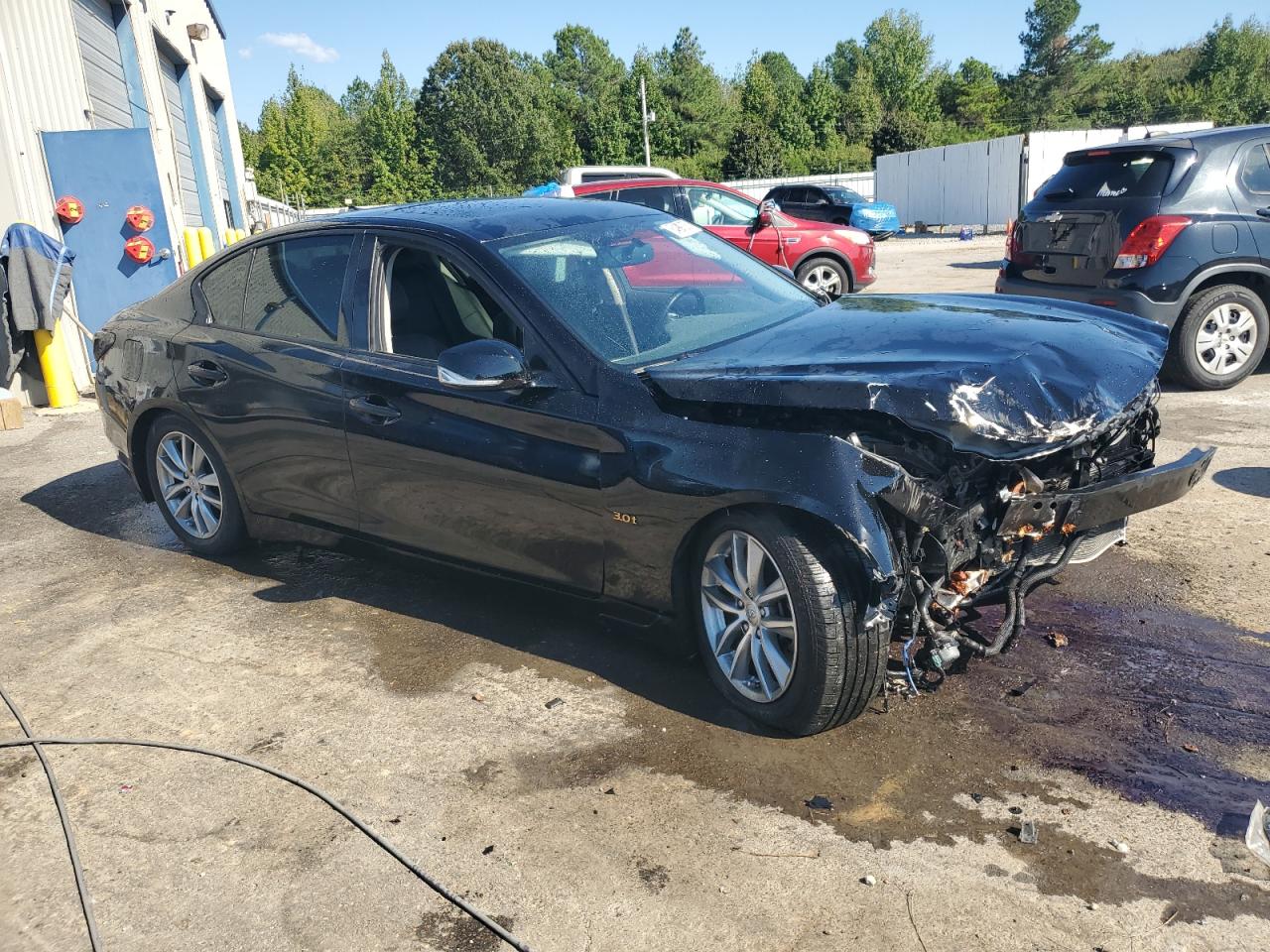 INFINITI Q50 PREMIUM