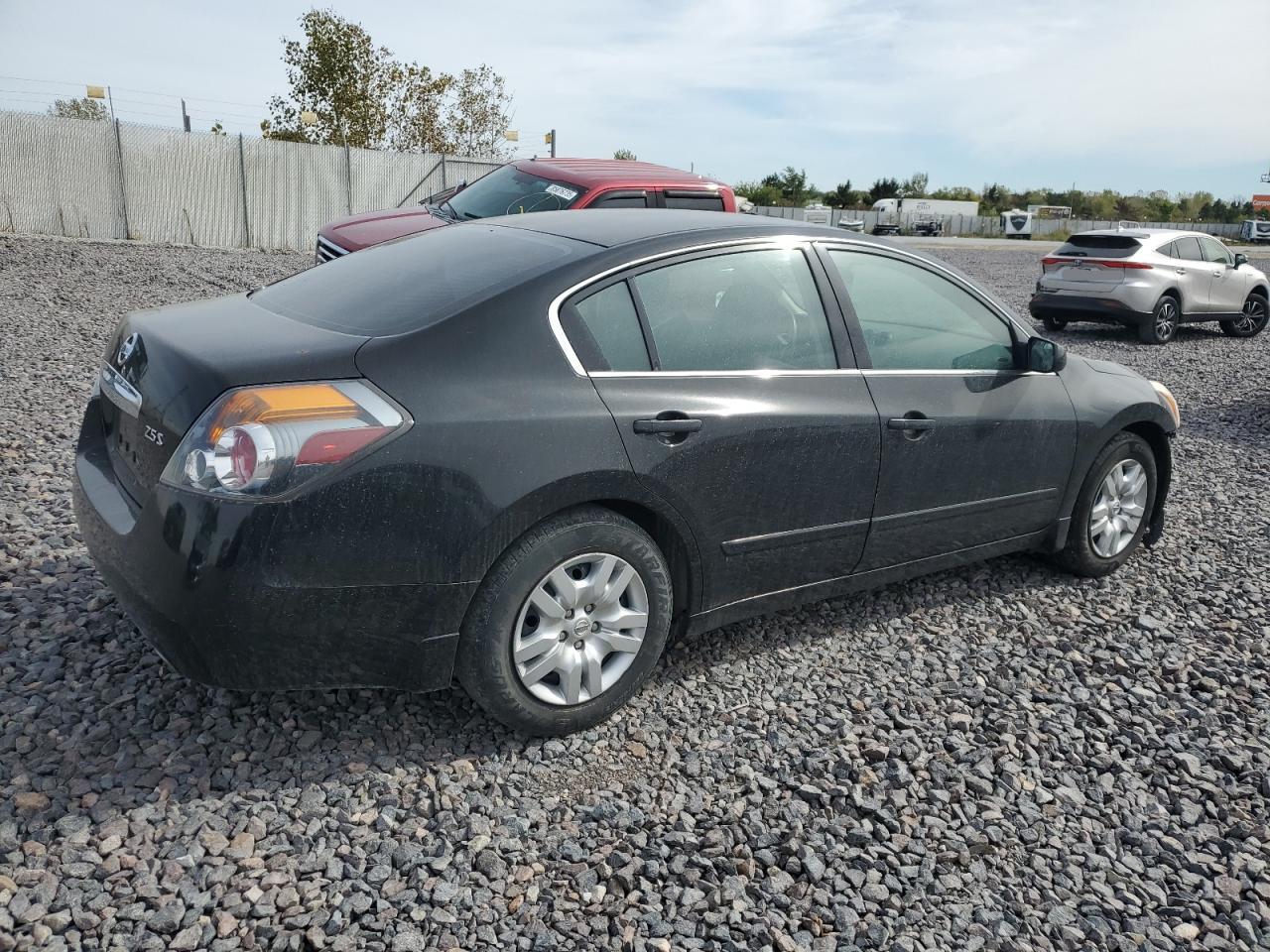 NISSAN ALTIMA BASE