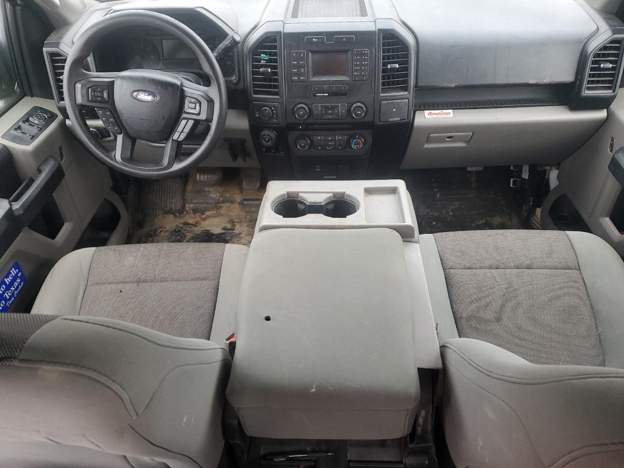 FORD F-150 SUPER CAB