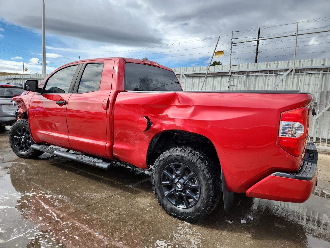 TOYOTA TUNDRA DOUBLE CAB SR