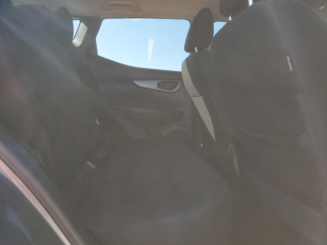 NISSAN ROGUE SPORT S