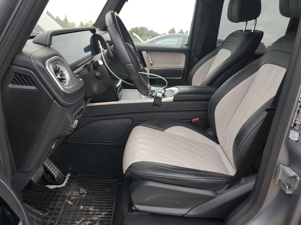 MERCEDES-BENZ G-CLASS 550