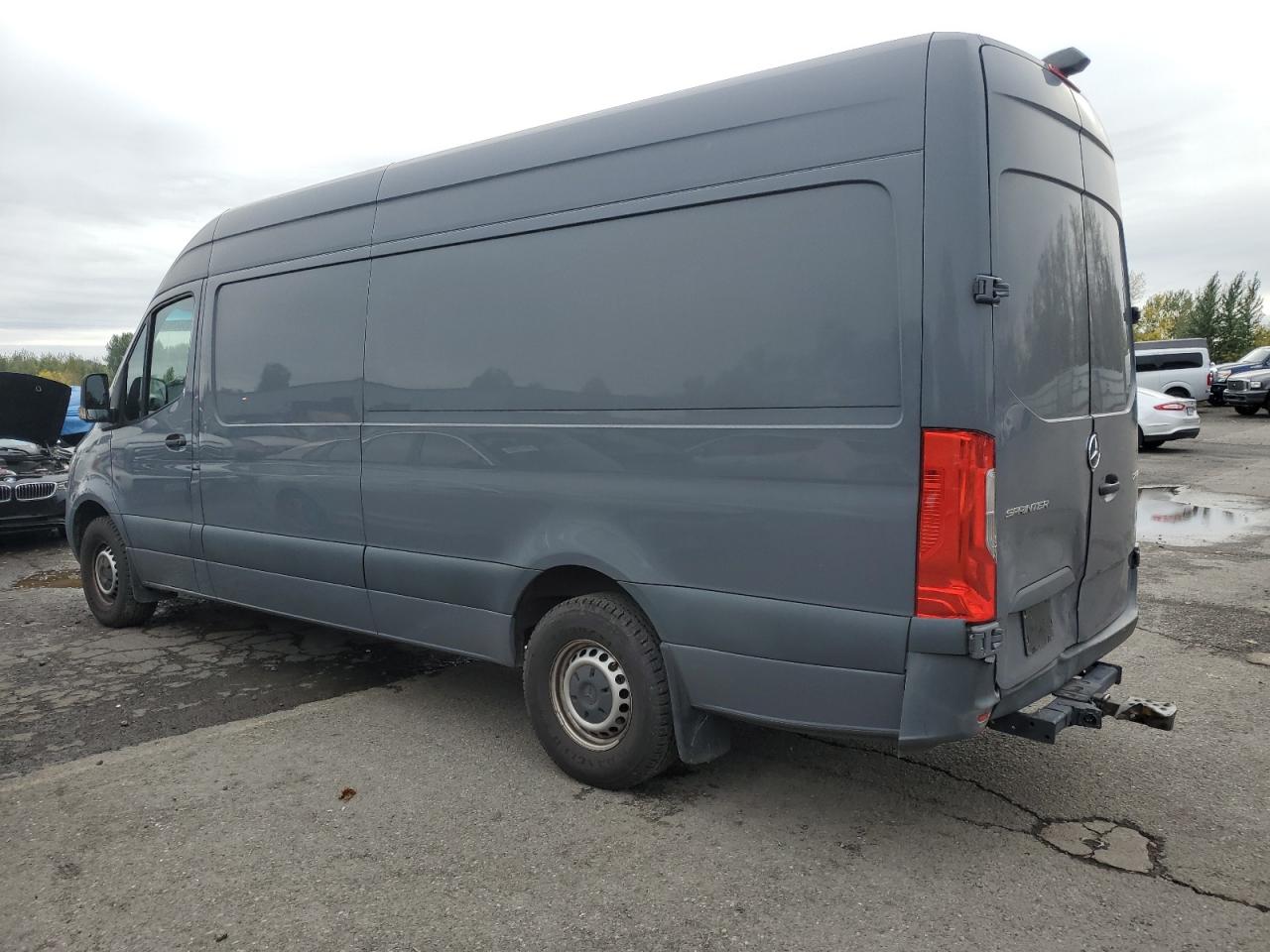 MERCEDES-BENZ SPRINTER 2500/3500