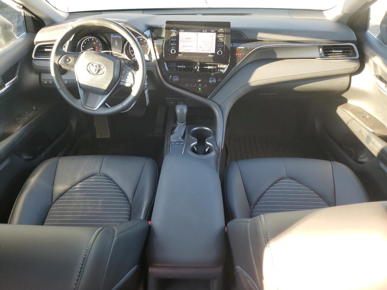 TOYOTA CAMRY SE NIGHT SHADE