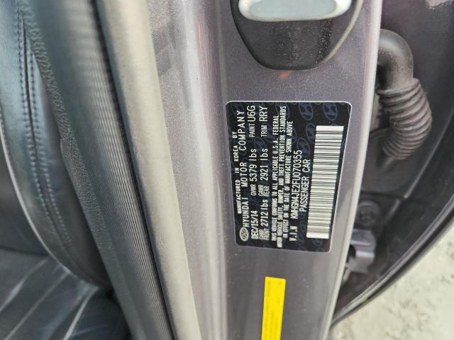 2015 HYUNDAI GENESIS 3. KMHGN4JE2FU070355