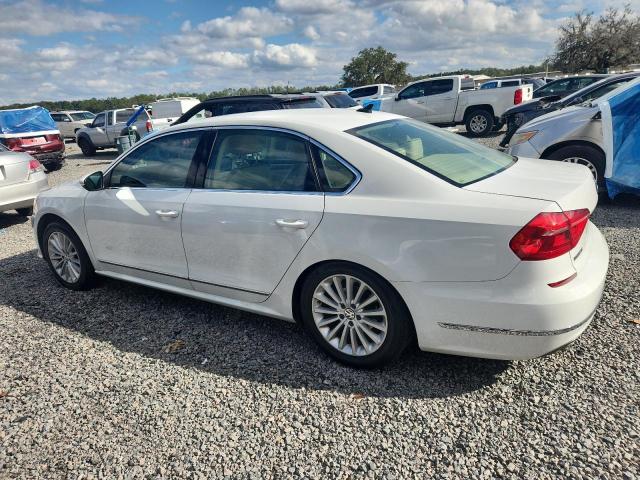 2016 VOLKSWAGEN PASSAT SE - 1VWBS7A34GC039541