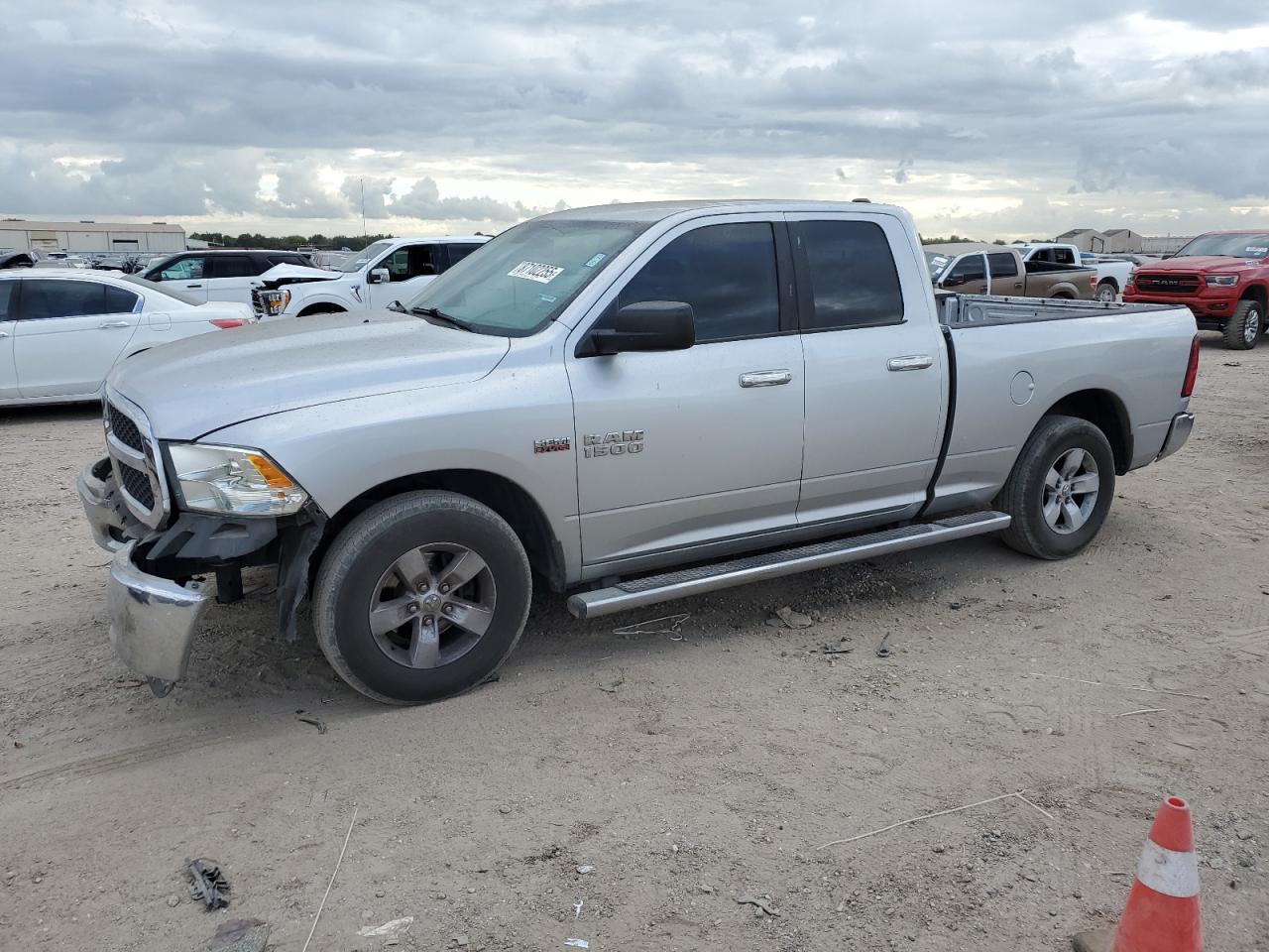 RAM 1500 SLT