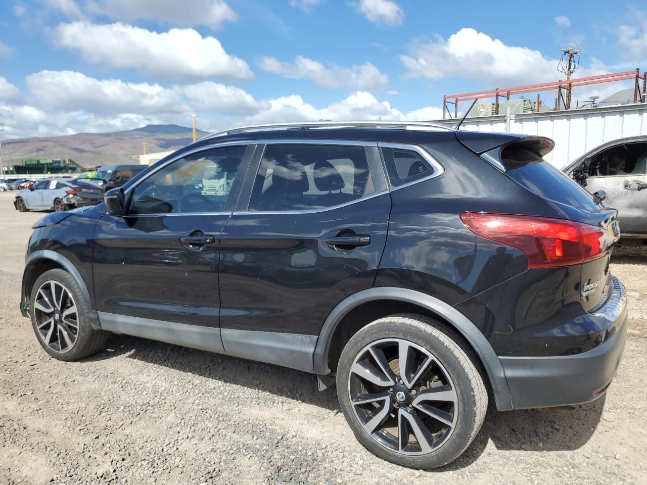 NISSAN ROGUE SPORT S