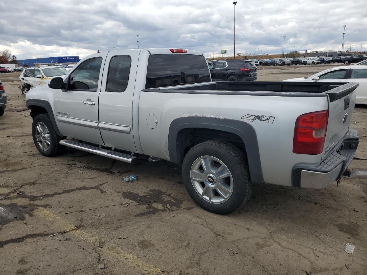 CHEVROLET SILVERADO K1500 LT