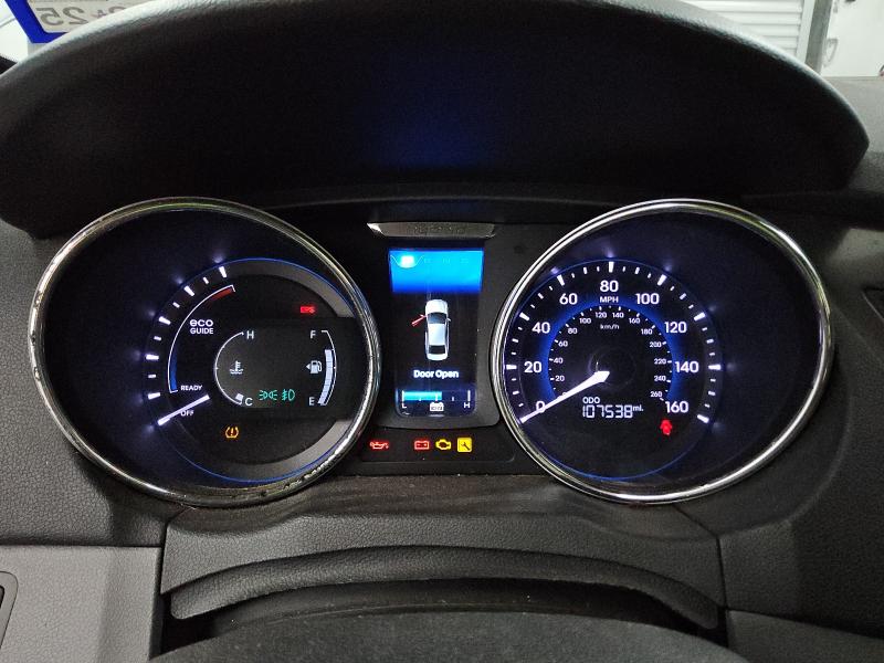 2015 HYUNDAI SONATA HYB - KMHEC4A46FA133852