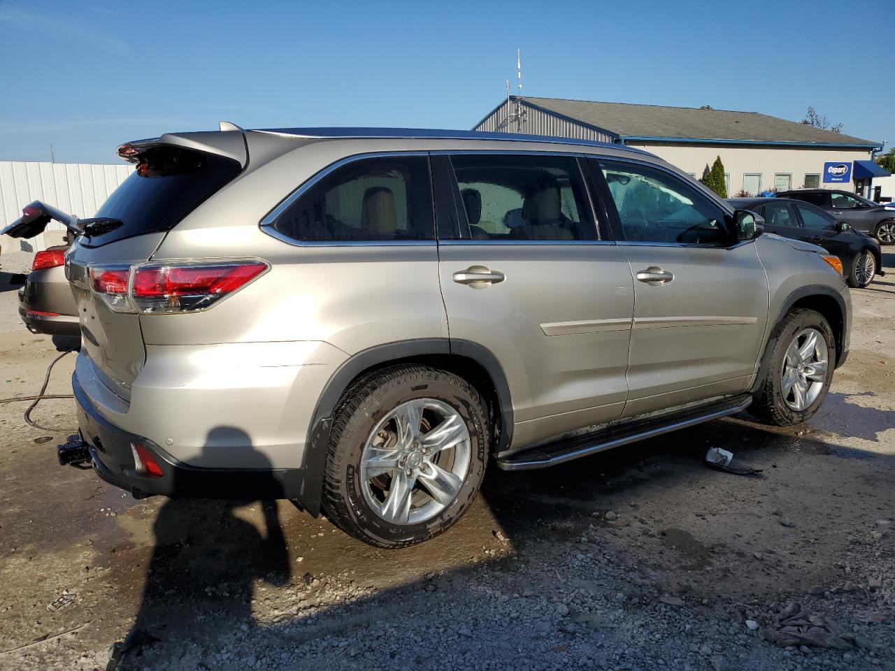 TOYOTA HIGHLANDER LIMITED