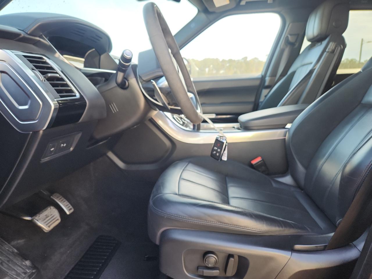 LAND ROVER RANGE ROVER HST