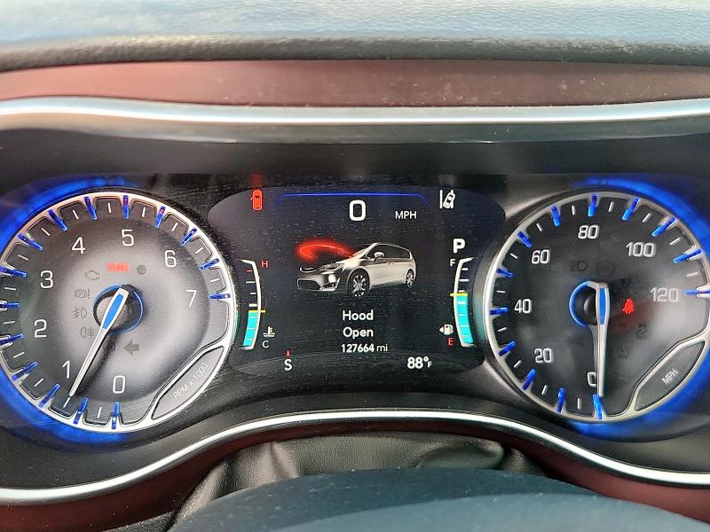 2017 CHRYSLER PACIFICA L - 2C4RC1GG1HR633390