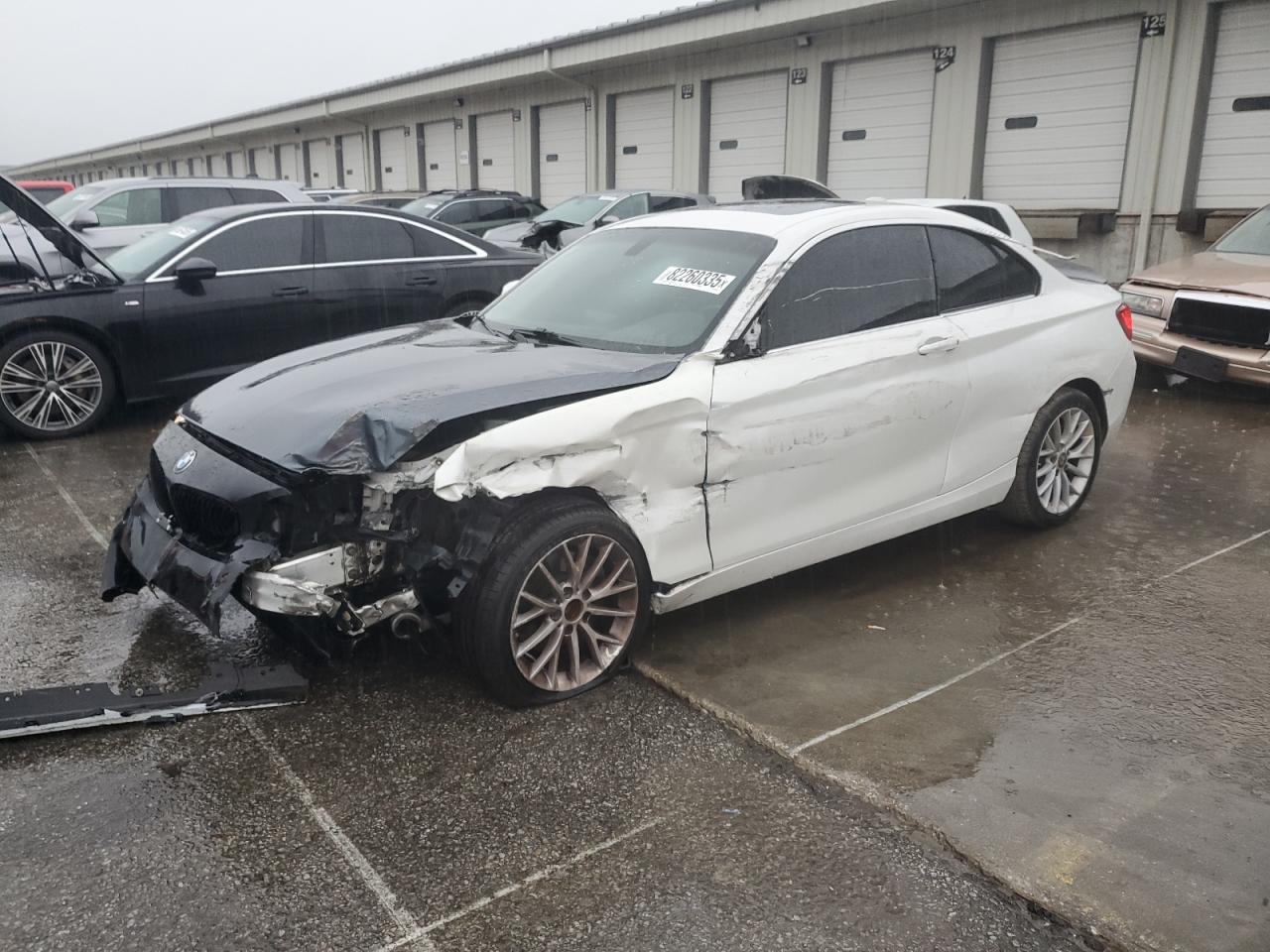 BMW 2 SERIES I