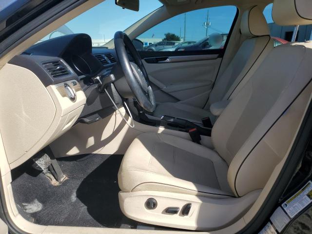 2016 VOLKSWAGEN PASSAT SE 1VWBT7A38GC025901