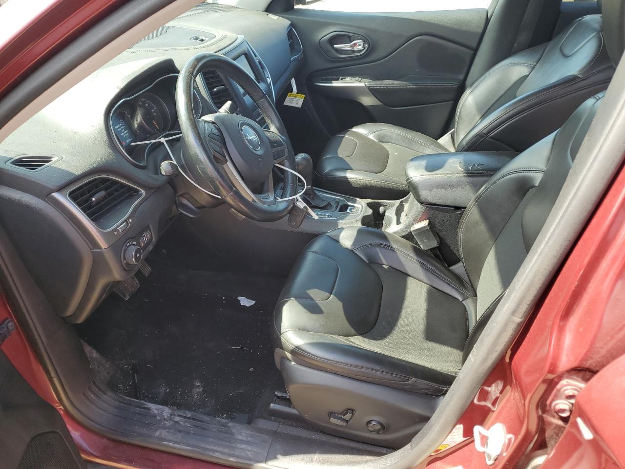 JEEP GRAND CHEROKEE LATITUDE PLUS