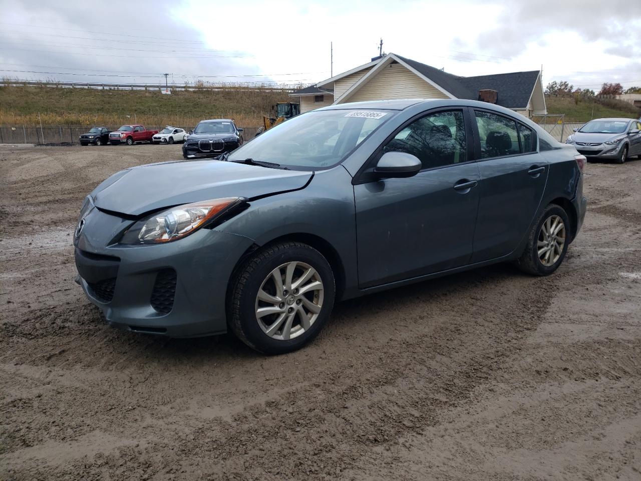 MAZDA 3 I
