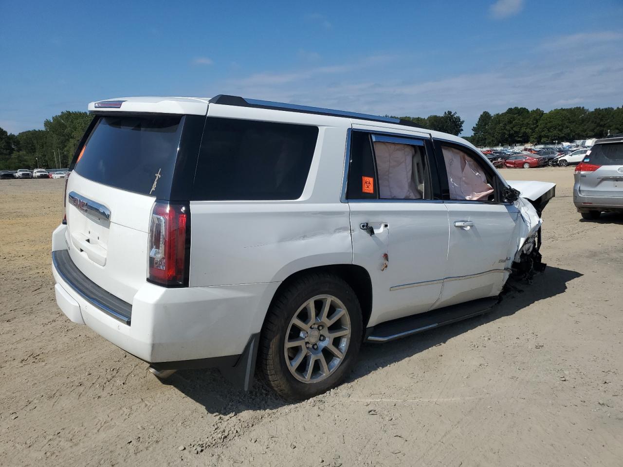 GMC YUKON DENALI