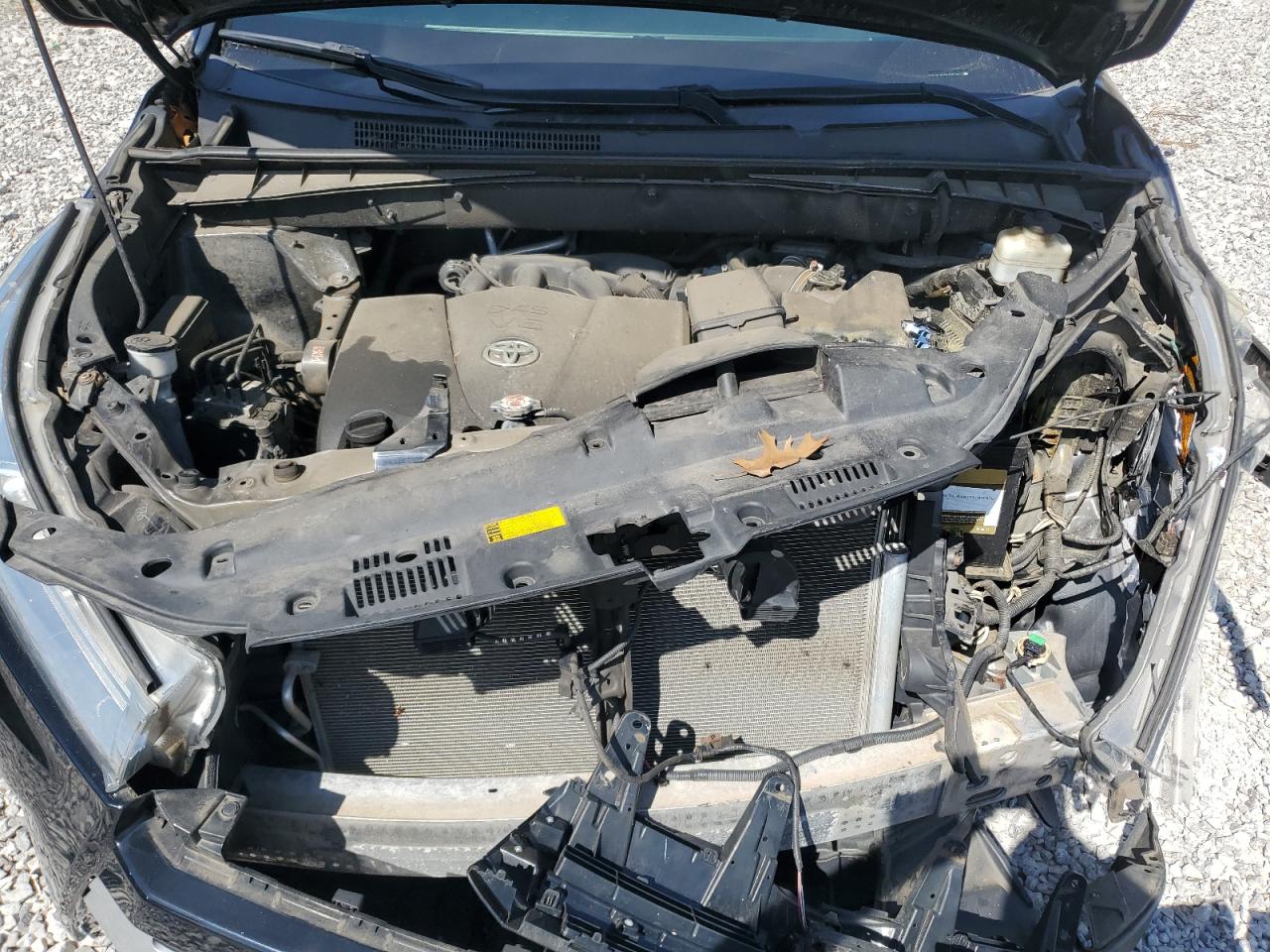 TOYOTA HIGHLANDER LE