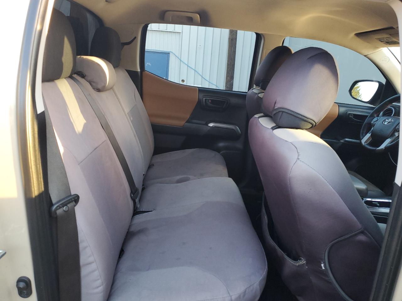 TOYOTA TACOMA DOUBLE CAB