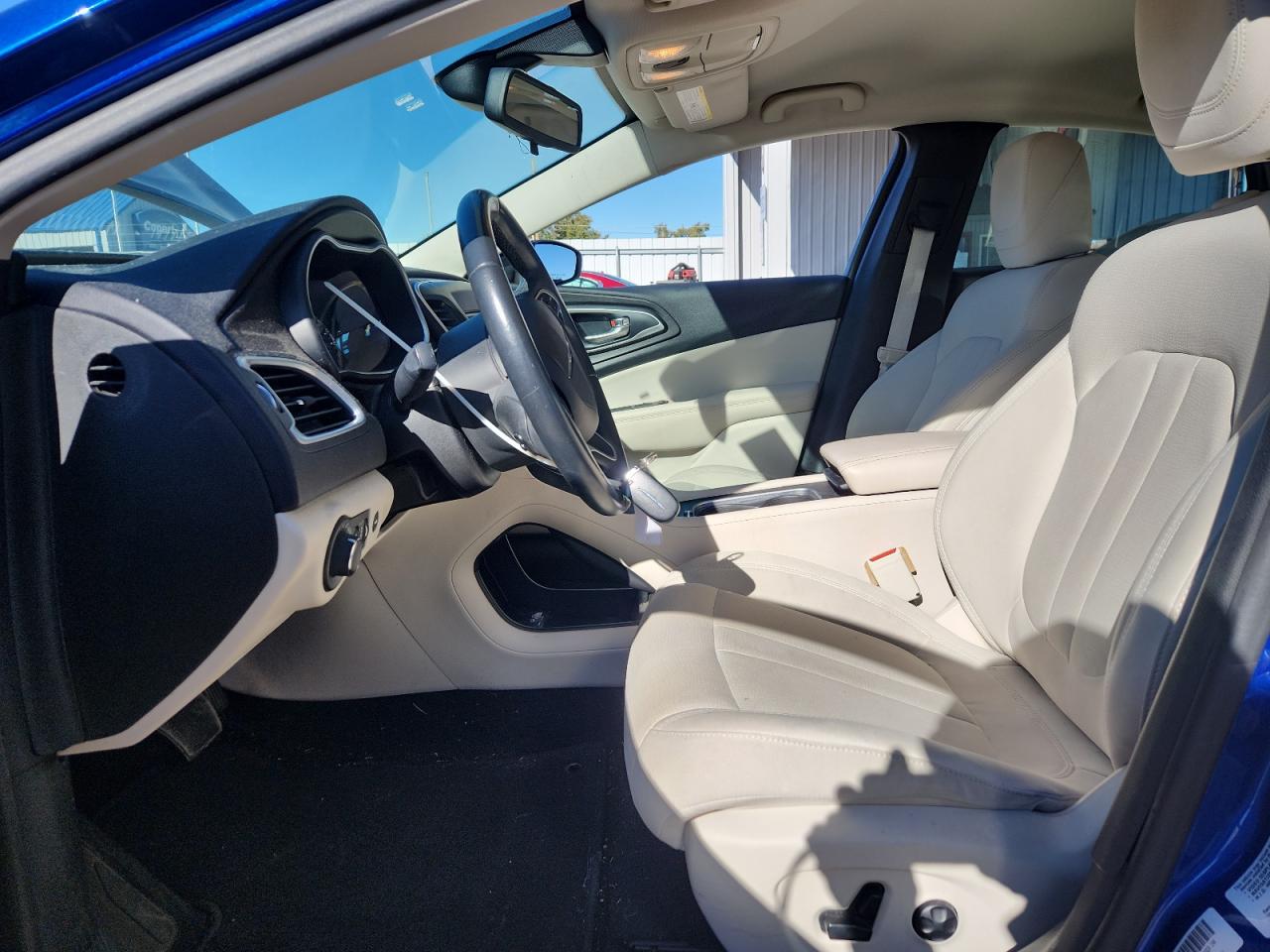 CHRYSLER 200 LIMITED