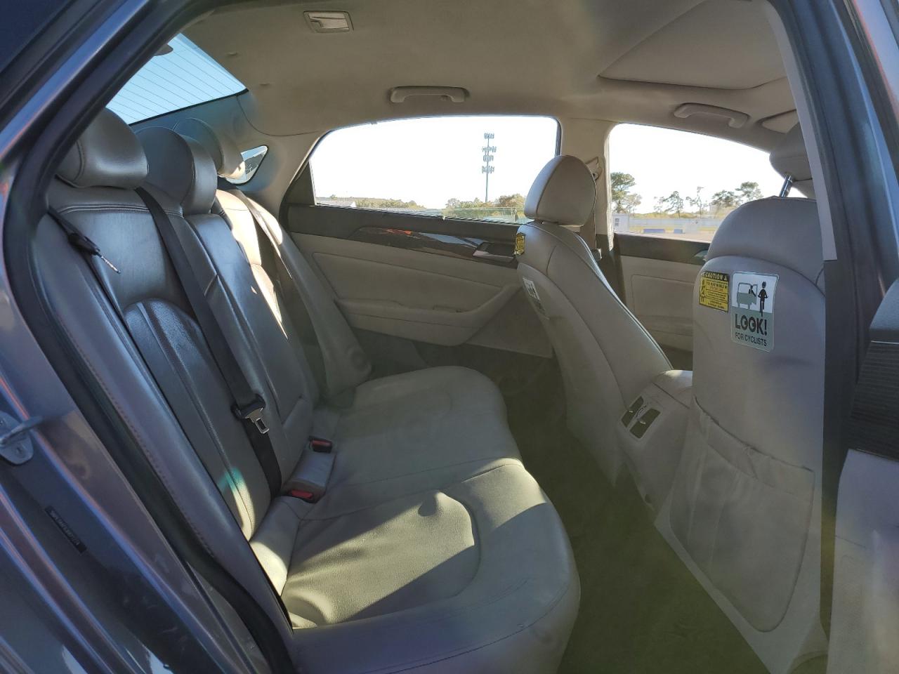 HYUNDAI SONATA SPORT