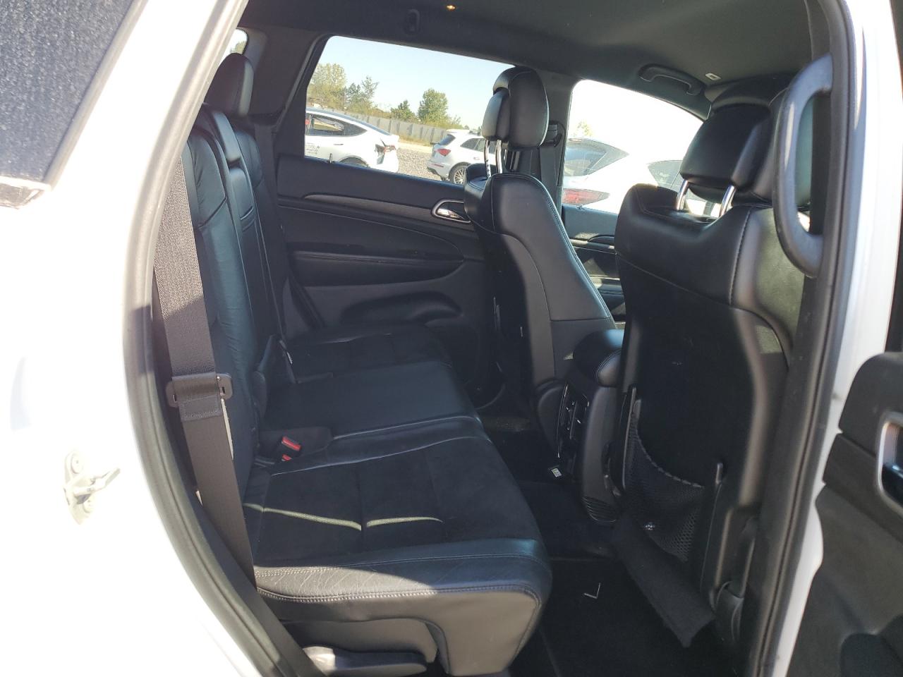 JEEP GRAND CHEROKEE LAREDO