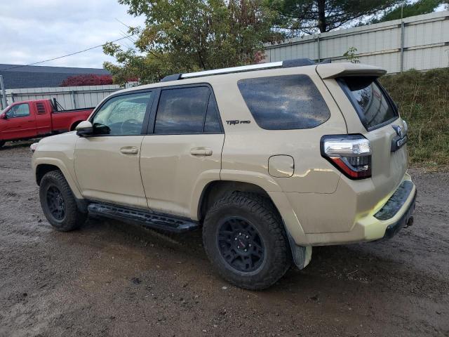 2016 TOYOTA 4RUNNER SR - JTEBU5JR6G5359336