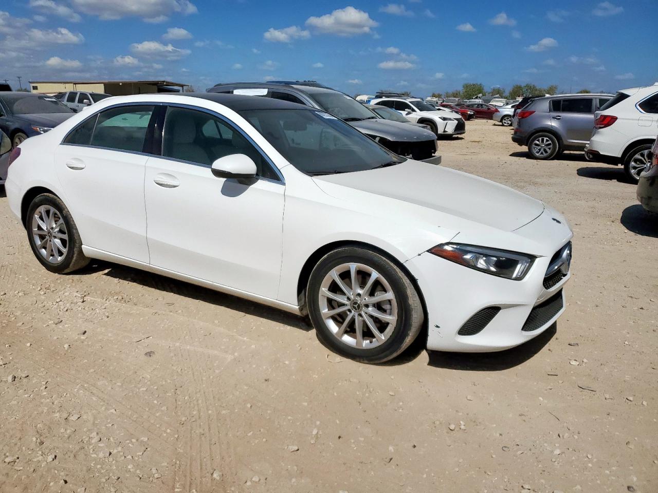 MERCEDES-BENZ A-CLASS 220