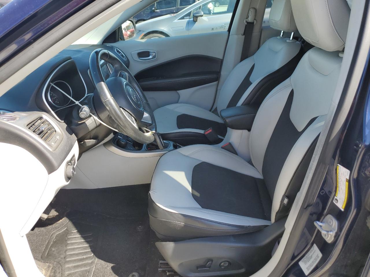 JEEP COMPASS LATITUDE