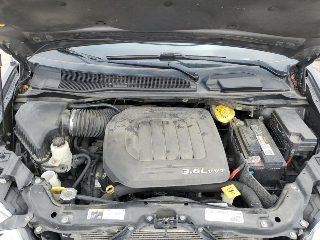 CHRYSLER TOWN & COUNTRY TOURING