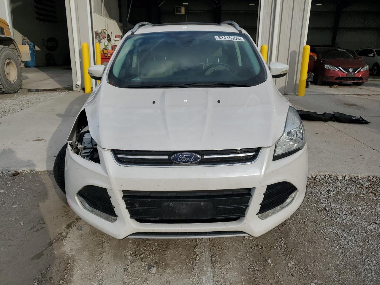 FORD ESCAPE TITANIUM
