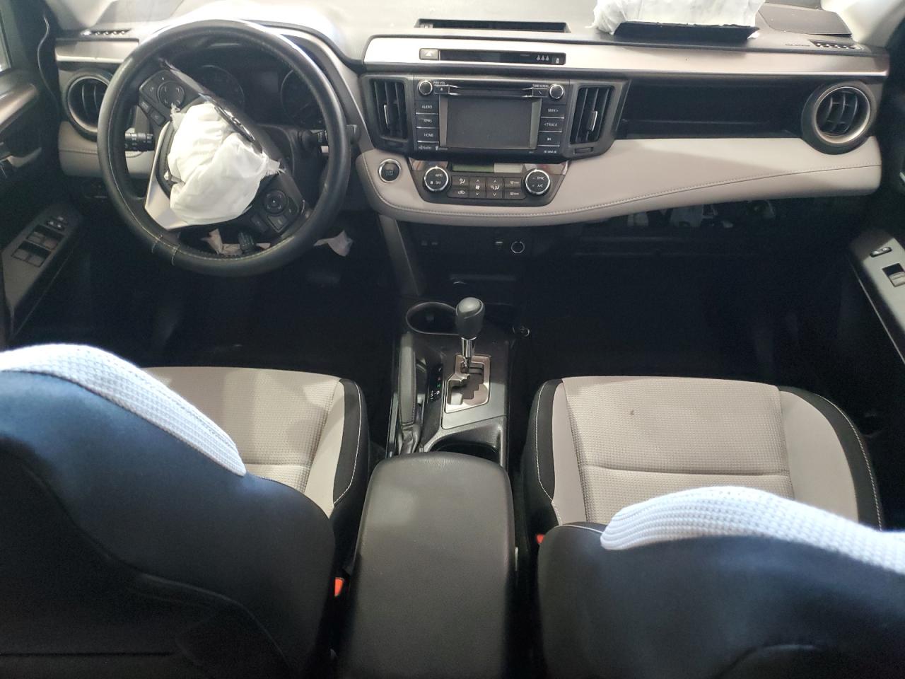 TOYOTA RAV4 ADVENTURE