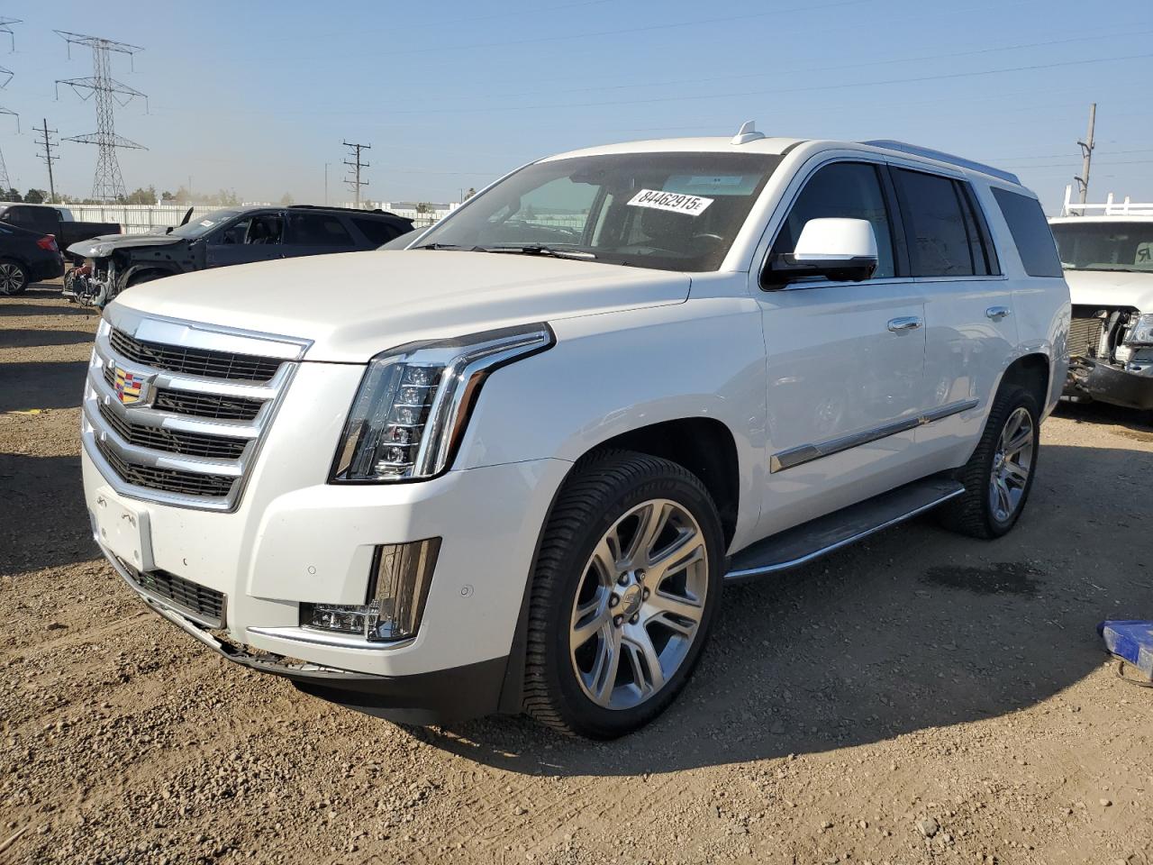 CADILLAC ESCALADE LUXURY