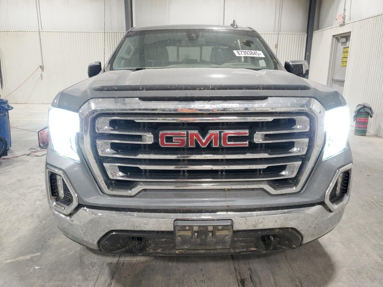 GMC SIERRA K1500 SLT