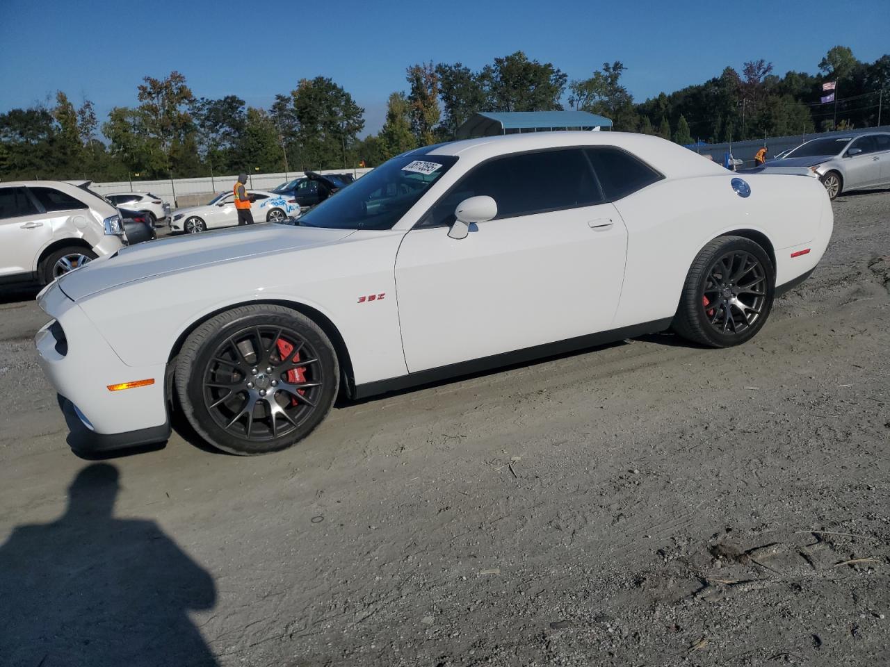 DODGE CHALLENGER SRT 392