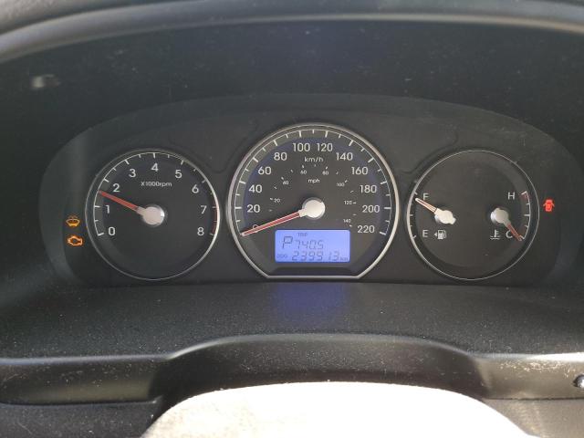 2011 HYUNDAI SANTA FE SE - 5XYZHDAG9BG039198