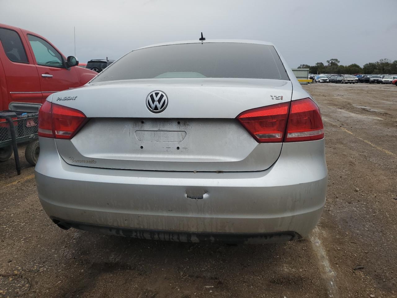 VOLKSWAGEN PASSAT S